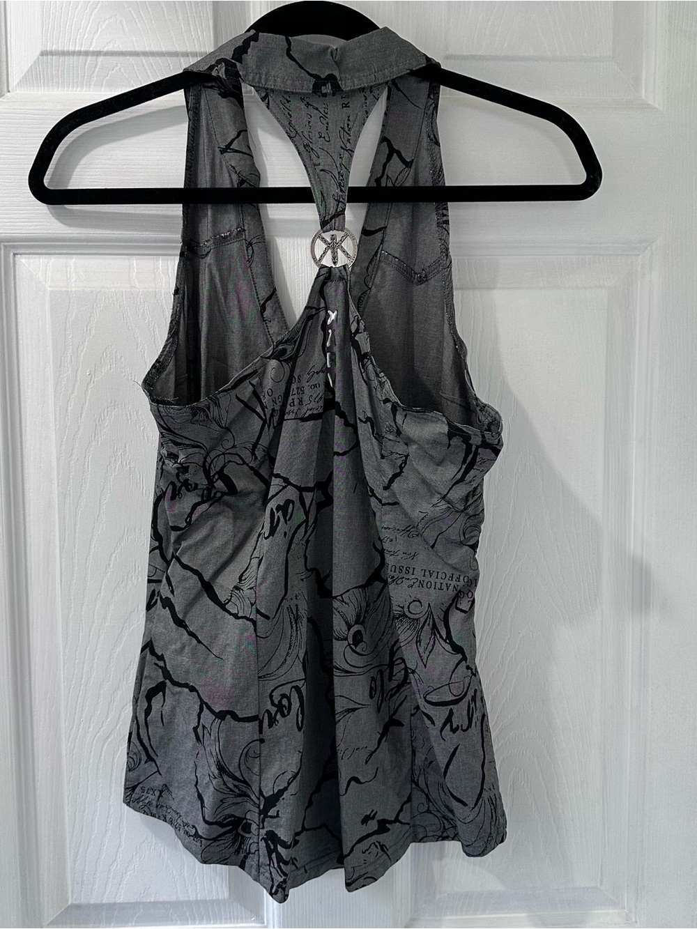Womens Gray Script-Print Button Tank Top - Picture 5 of 7